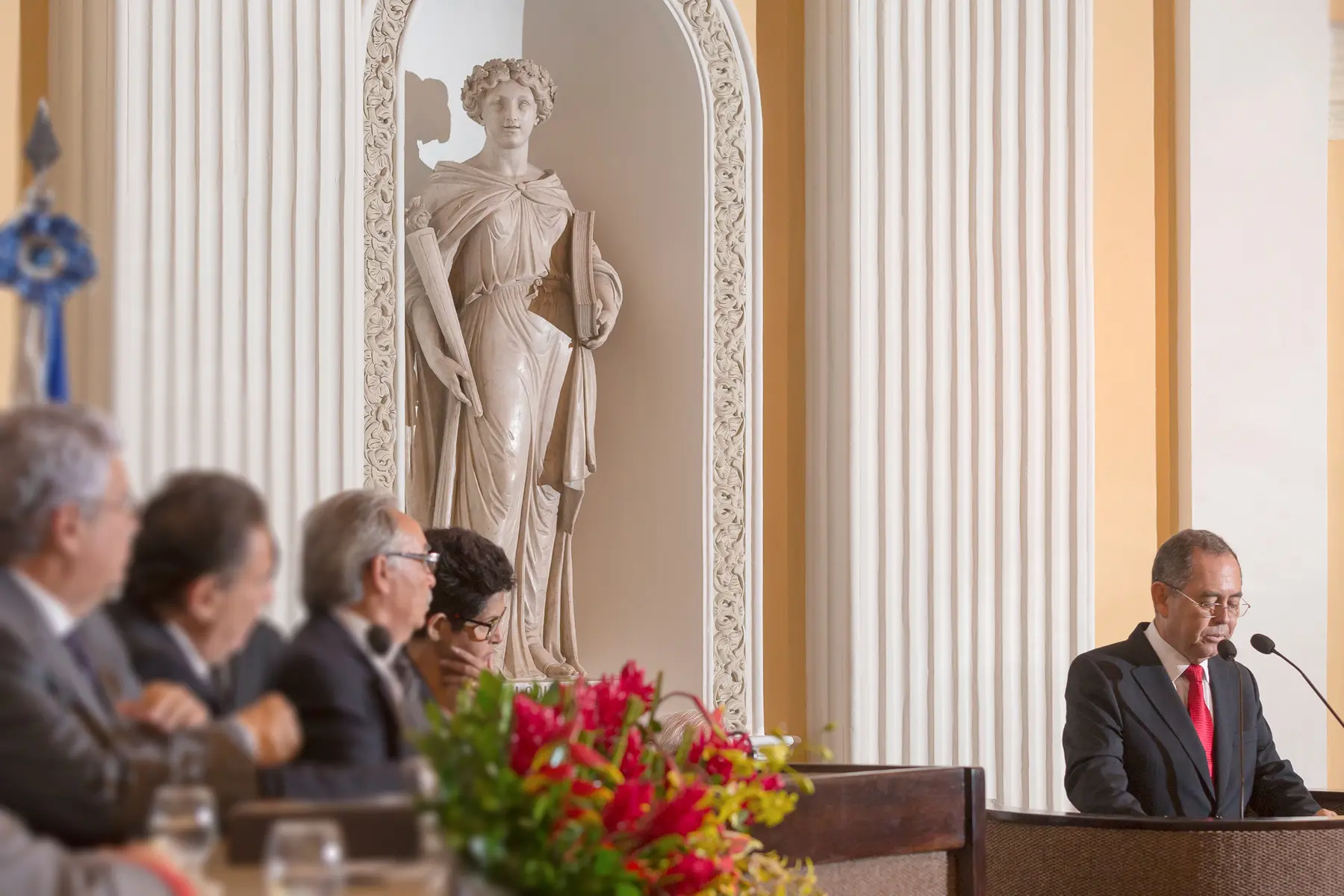 Maurício de Queiroz Galvão discursando em homenagem na Câmara de Vereadores de Pernambuco