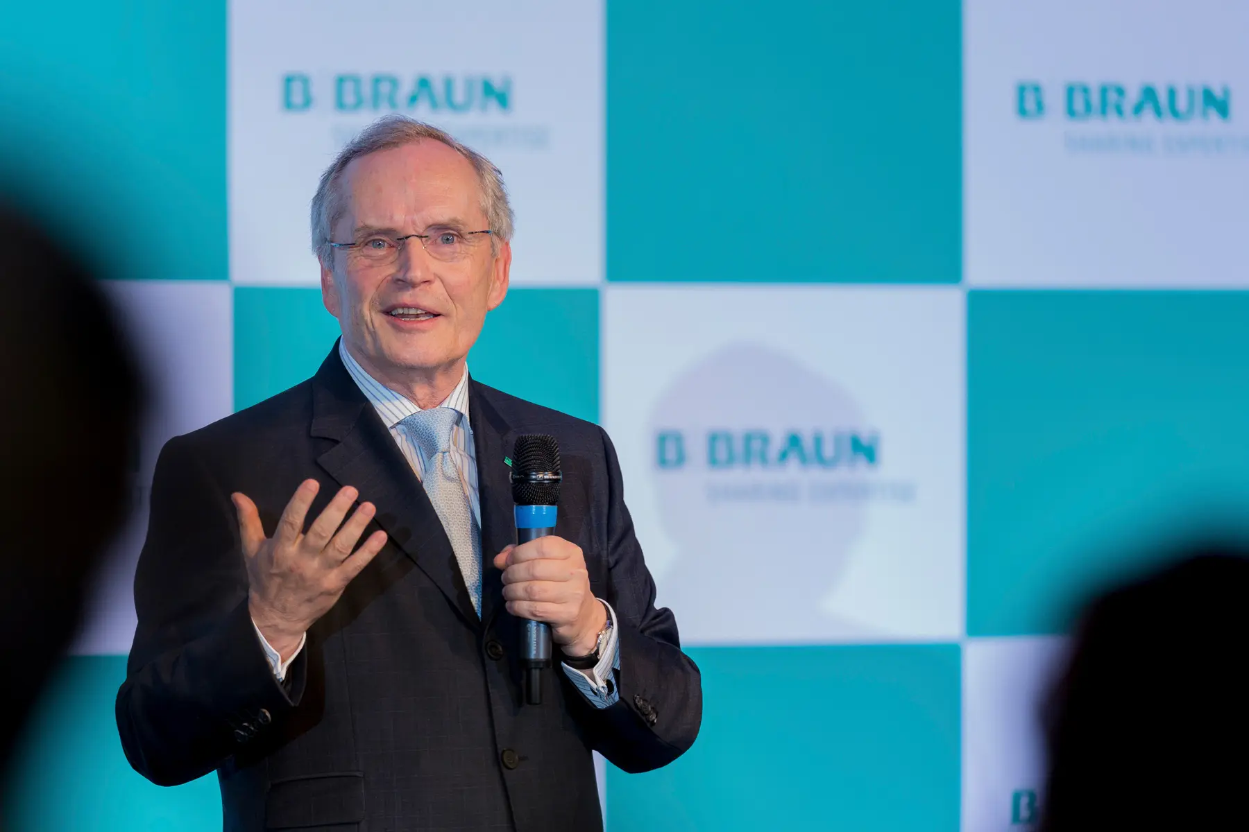 Prof. Dr. Heinz-Walter Große participa da inauguração do armazém logístico da B. Braun em Guaxindiba, São Gonçalo