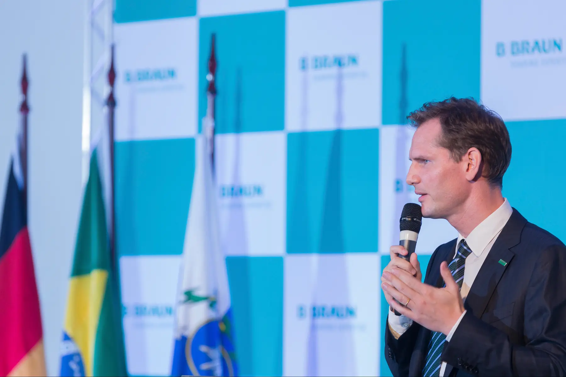 Otto Philipp Braun participa da inauguração do armazém logístico da B. Braun em Guaxindiba, São Gonçalo